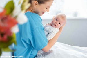 周医師